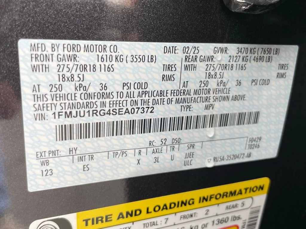 Used 2025 Ford Expedition - photo 53