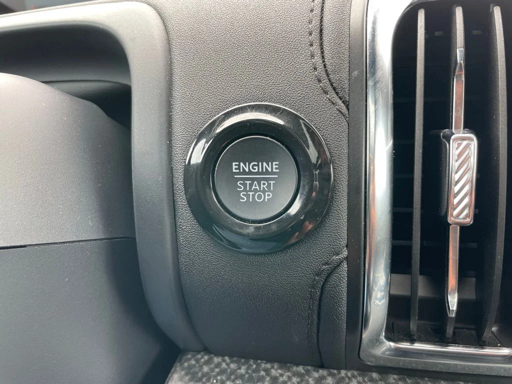 Used 2025 Ford Expedition - photo 57
