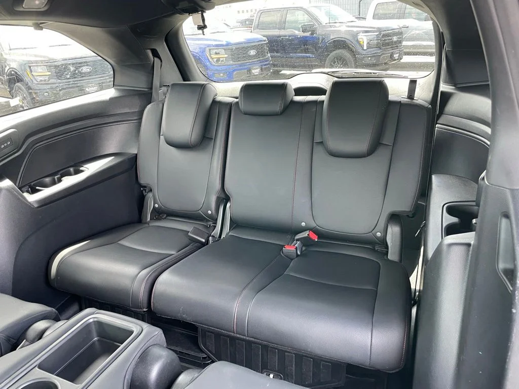 Used 2025 Honda Odyssey - photo 10