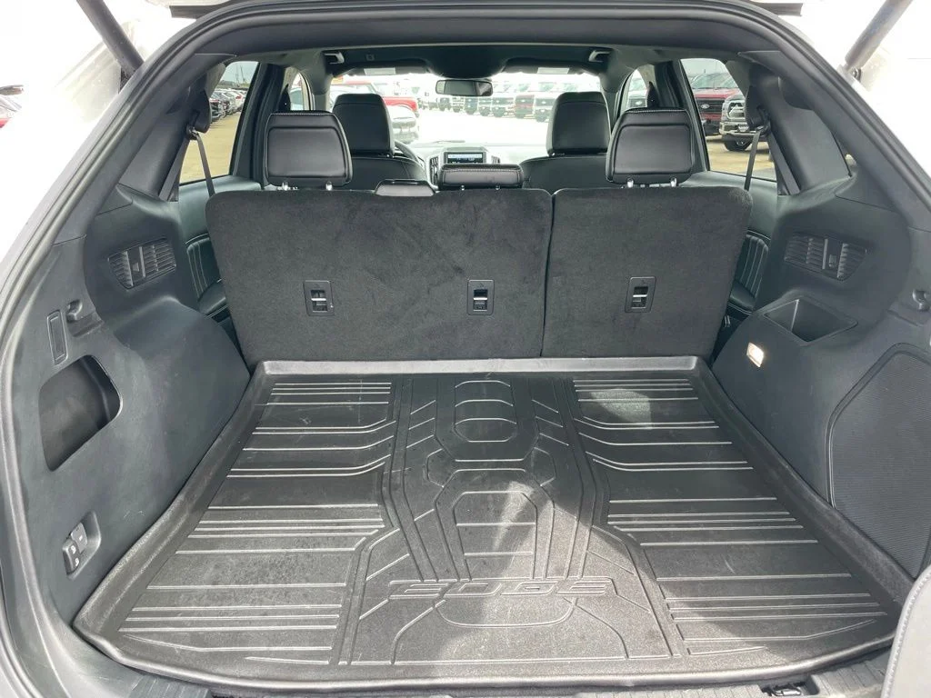 Used 2023 Ford Edge - photo 32