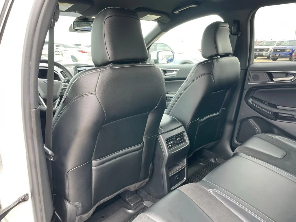Used 2023 Ford Edge - photo 58