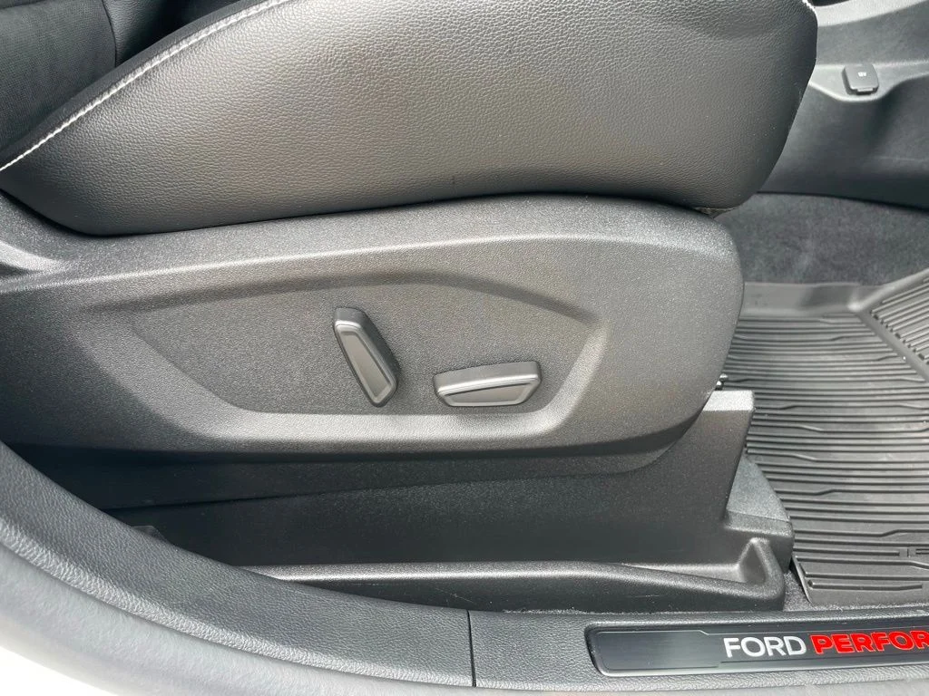 Used 2023 Ford Edge - photo 61