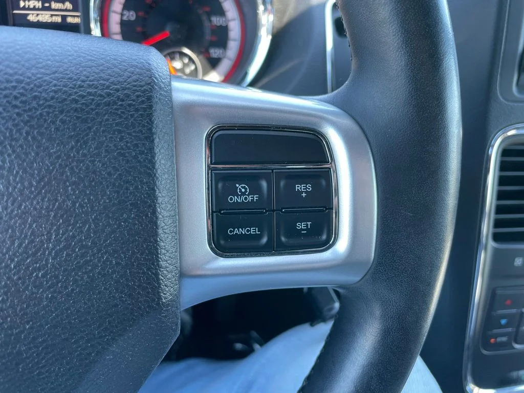 Used 2012 Dodge Grand Caravan - photo 23
