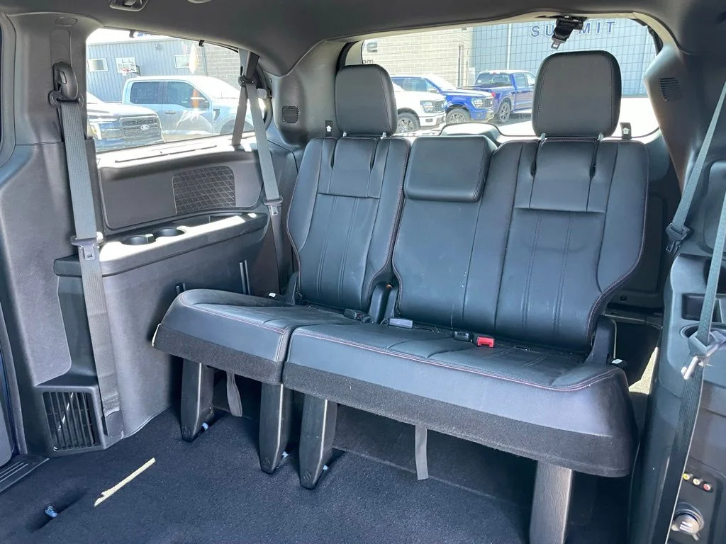 Used 2012 Dodge Grand Caravan - photo 10