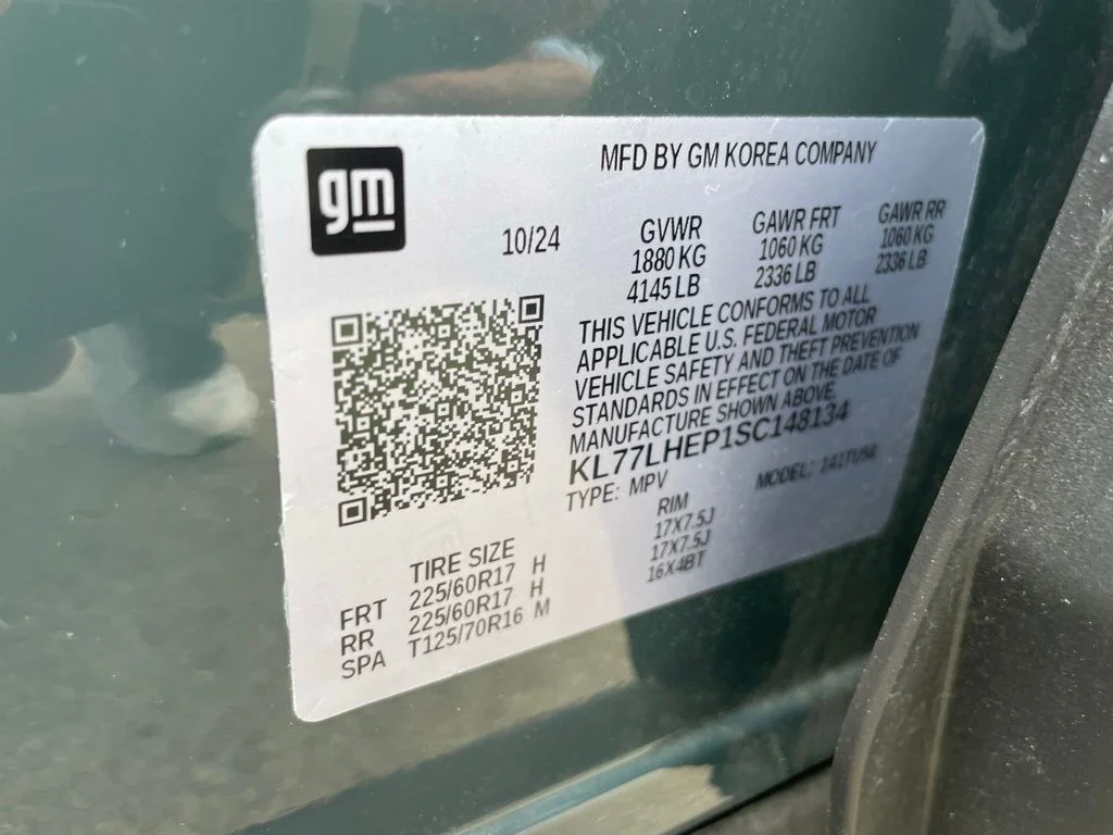 Used 2025 Chevrolet Trax - photo 42