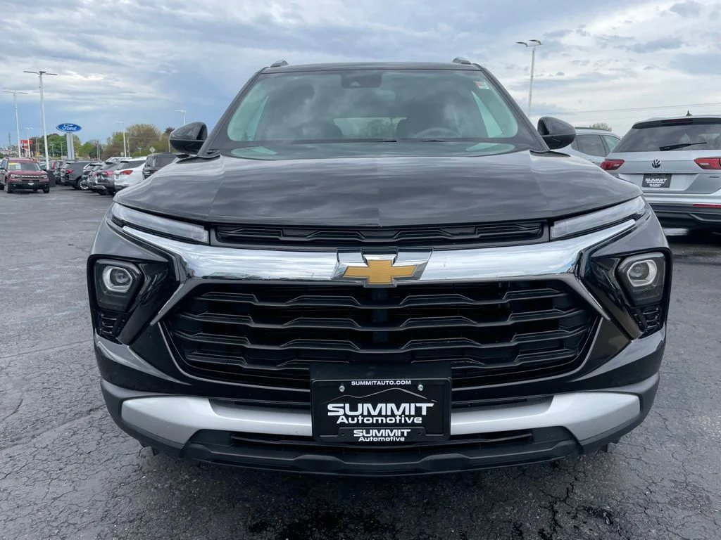 Used 2025 Chevrolet Trailblazer - photo 24
