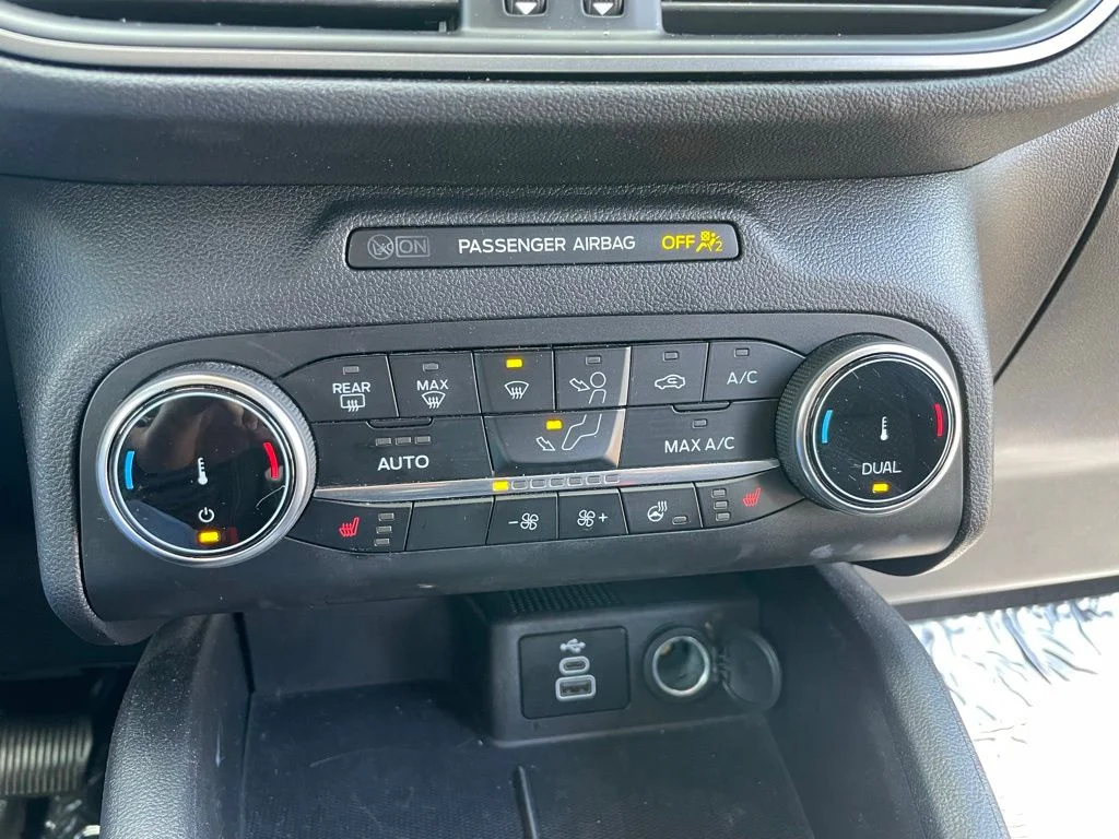 Used 2024 Ford Escape - photo 13
