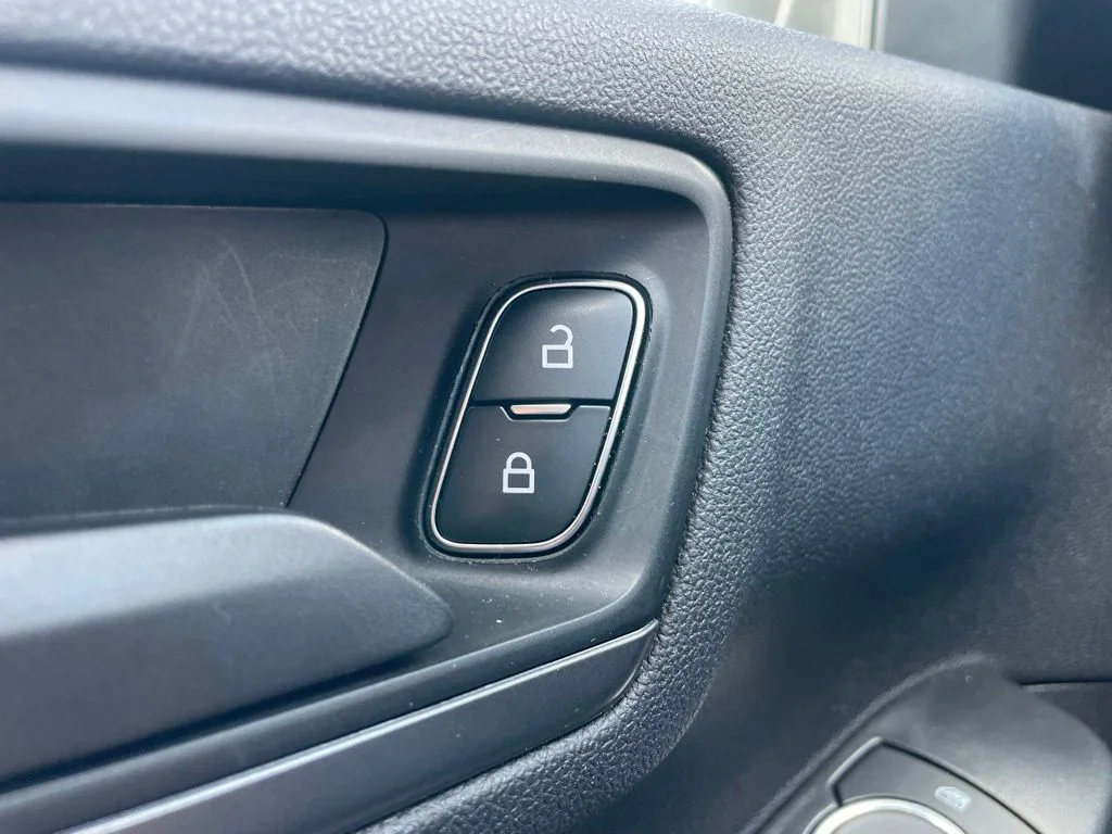 Used 2024 Ford Escape - photo 28