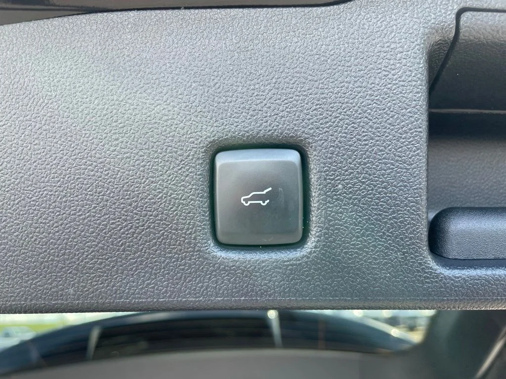 Used 2024 Ford Escape - photo 38