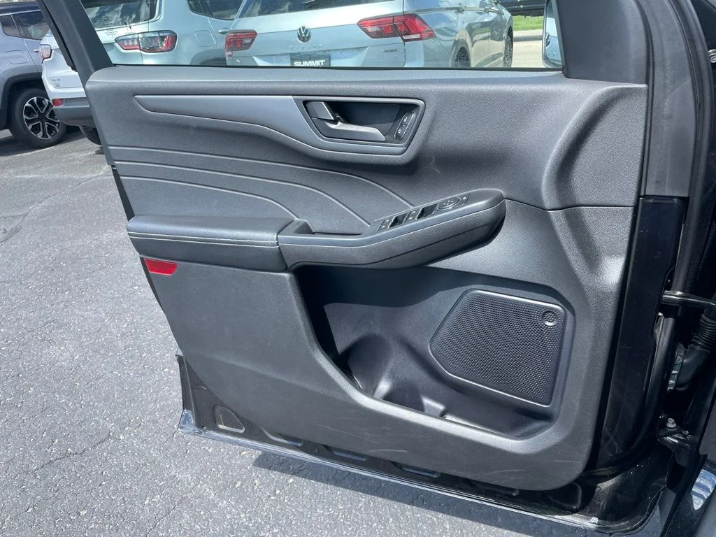 Used 2024 Ford Escape - photo 55