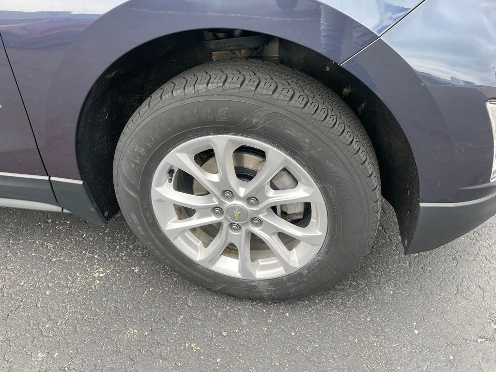 Used 2019 Chevrolet Equinox - photo 5