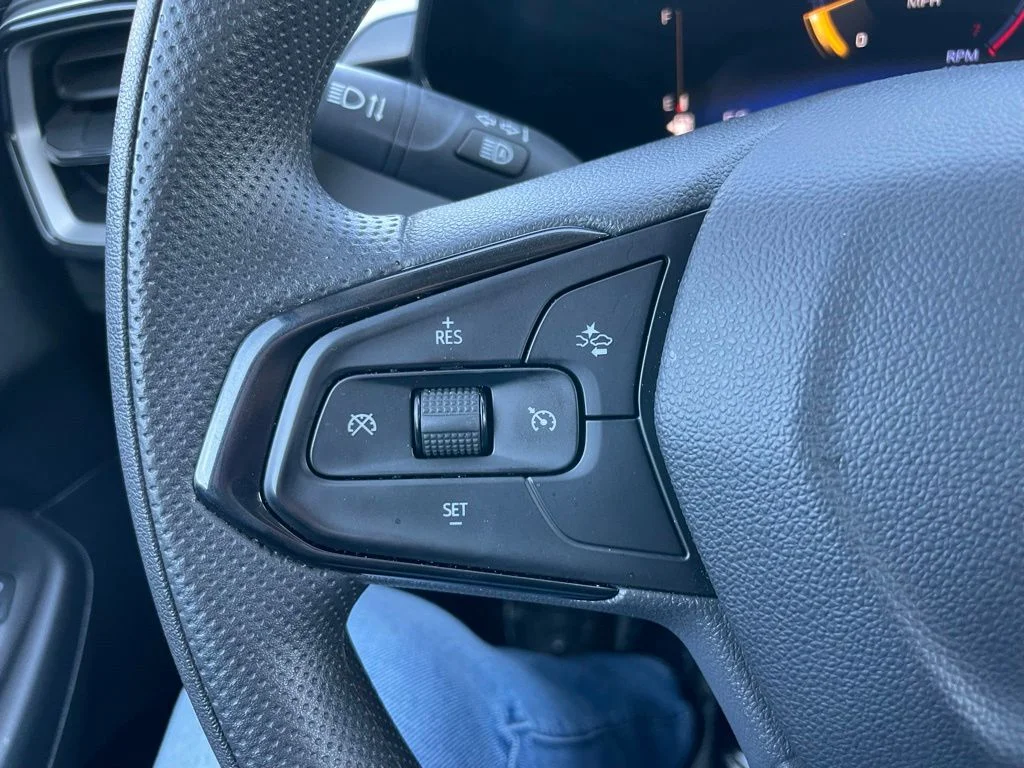Used 2025 Chevrolet Trailblazer - photo 19