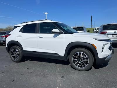 2025 Chevrolet Trailblazer AWD SUV for sale #4146X - photo 1