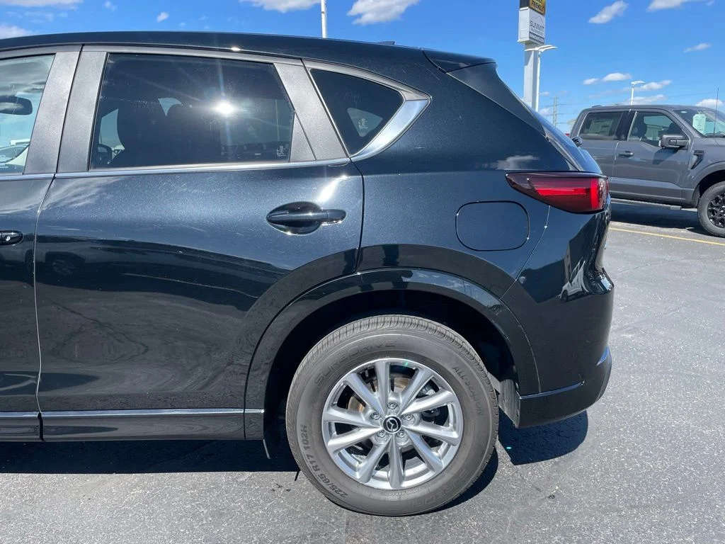 Used 2025 Mazda CX-5 - photo 37
