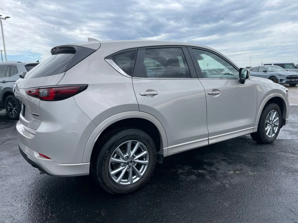 Used 2025 Mazda CX-5 - photo 5