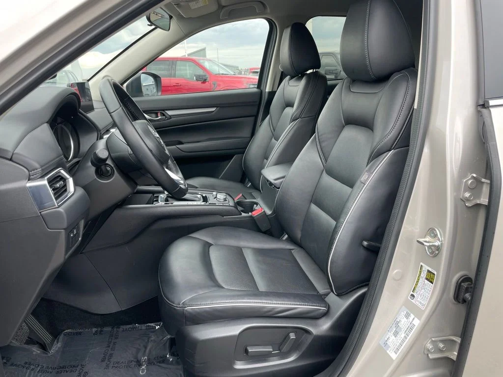 Used 2025 Mazda CX-5 - photo 8