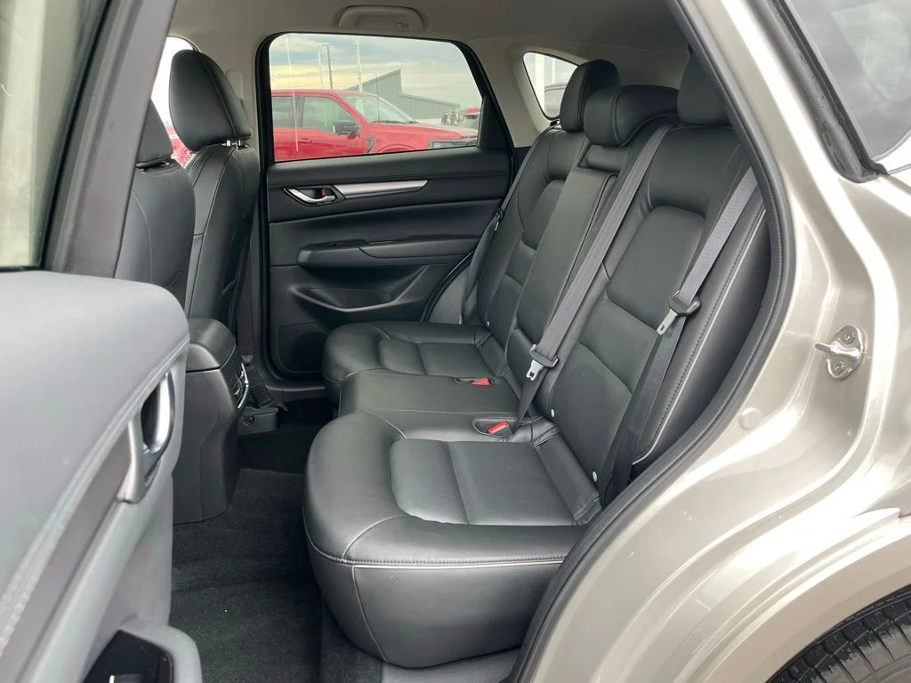 Used 2025 Mazda CX-5 - photo 9