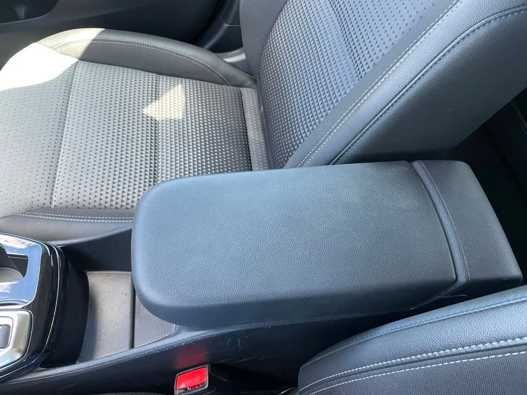 Used 2025 Chevrolet Trax - photo 44