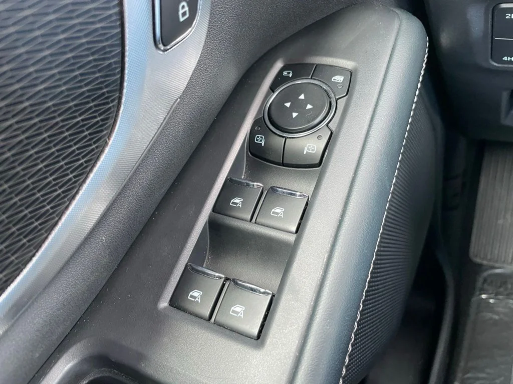 Used 2025 Ford Expedition - photo 32