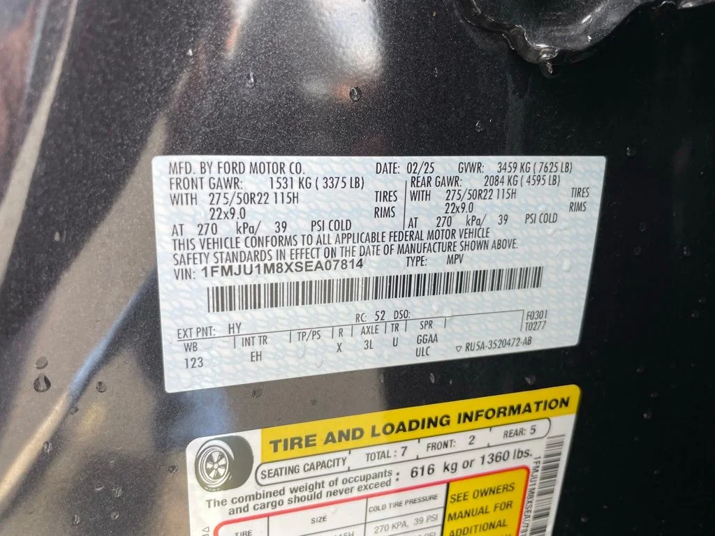 Used 2025 Ford Expedition - photo 54