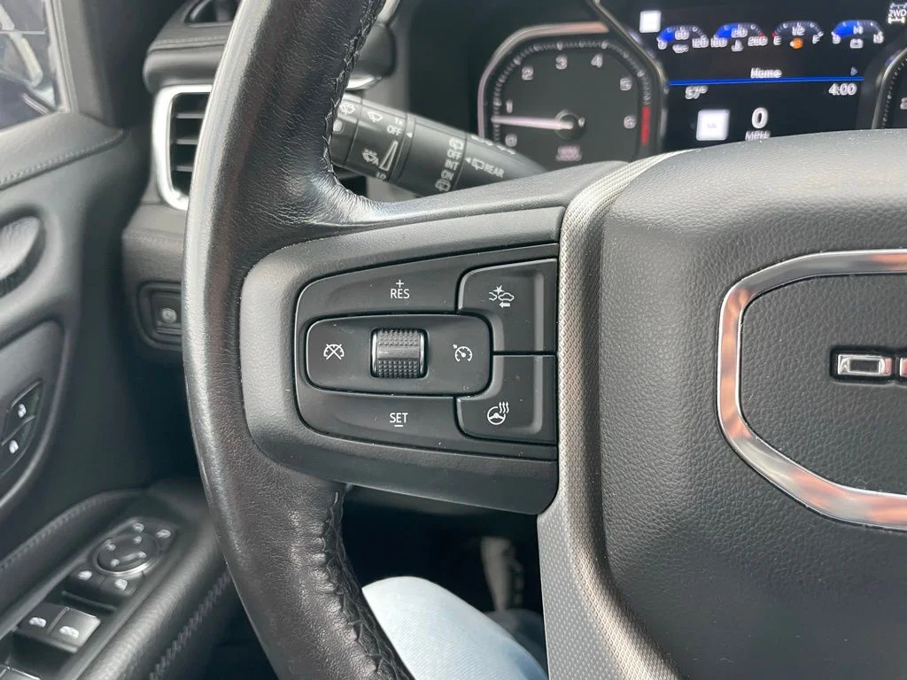 Used 2021 GMC Yukon XL - photo 24