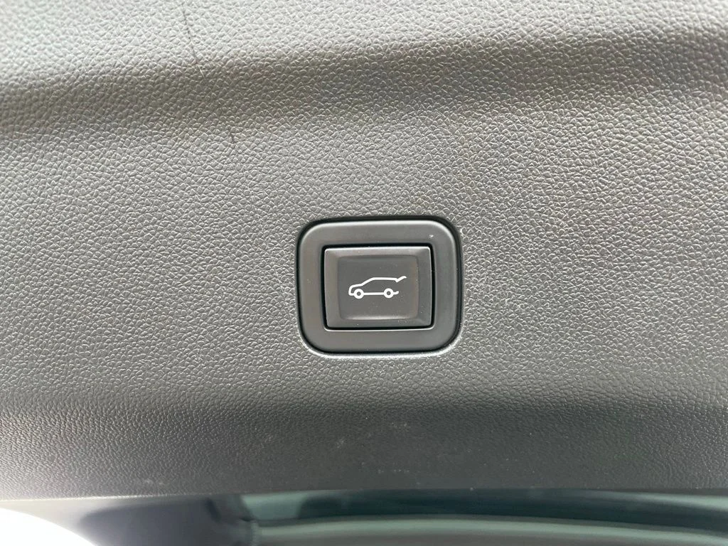 Used 2021 GMC Yukon XL - photo 39