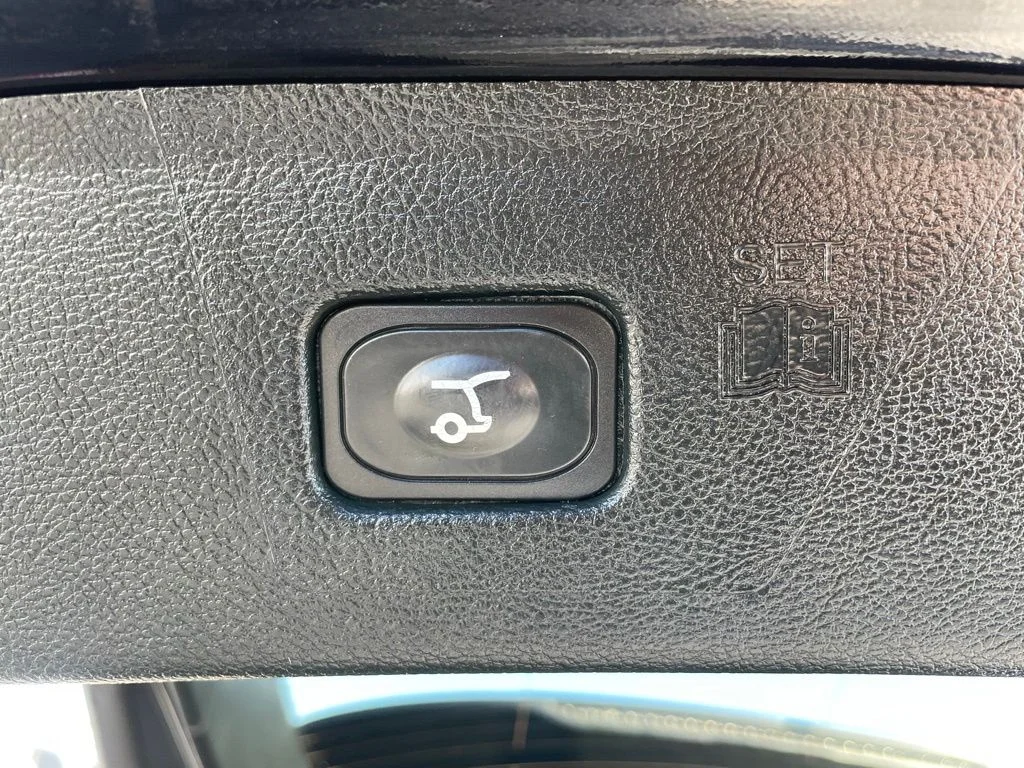 Used 2022 Ford Edge - photo 33