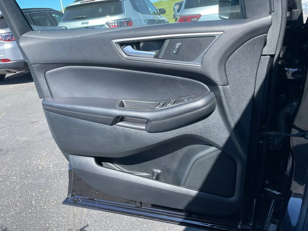 Used 2022 Ford Edge - photo 50