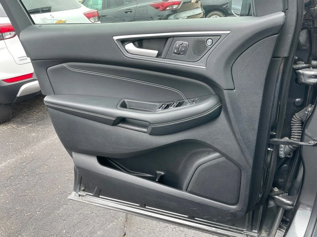 Used 2020 Ford Edge - photo 57