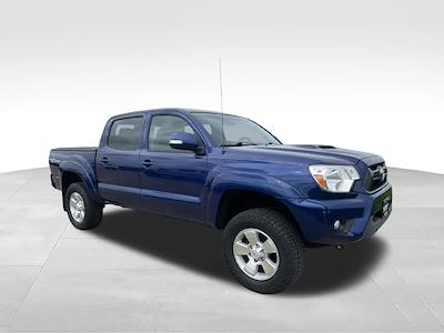 2015 Toyota Tacoma Double Cab 4WD Pickup for sale #4228XA - photo 2