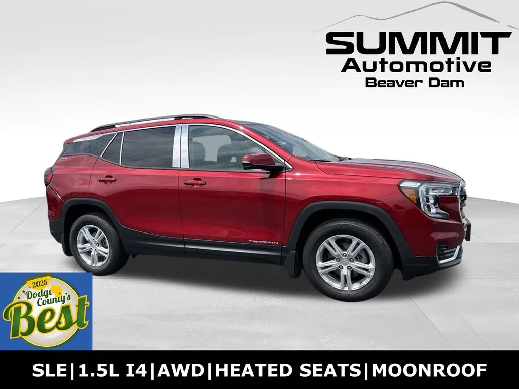 Used 2022 GMC Terrain - photo 1