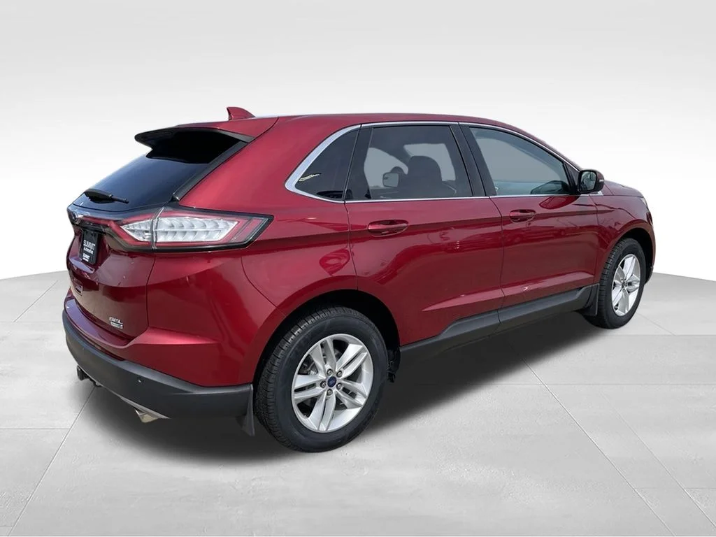 Used 2016 Ford Edge - photo 2