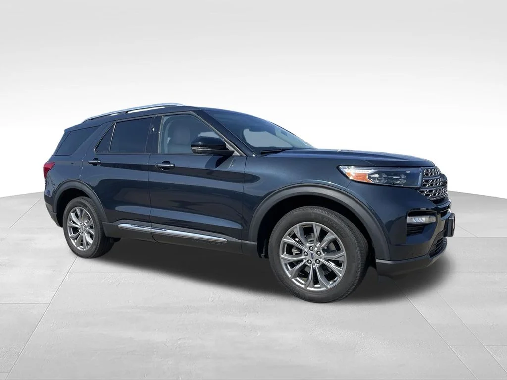 Used 2022 Ford Explorer - photo 2