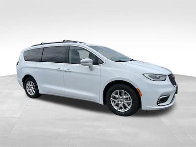 2022 Chrysler Pacifica FWD Minivan for sale #4351X - photo 2