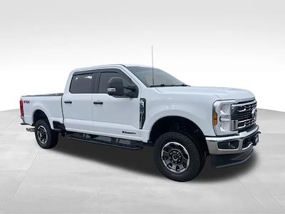 2024 Ford F-250 Crew Cab 4WD Pickup for sale #4352X - photo 2