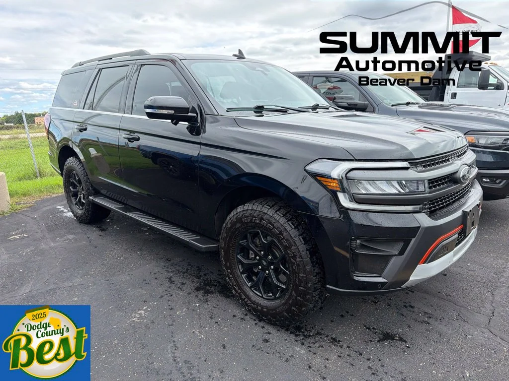 Used 2022 Ford Expedition - photo 1