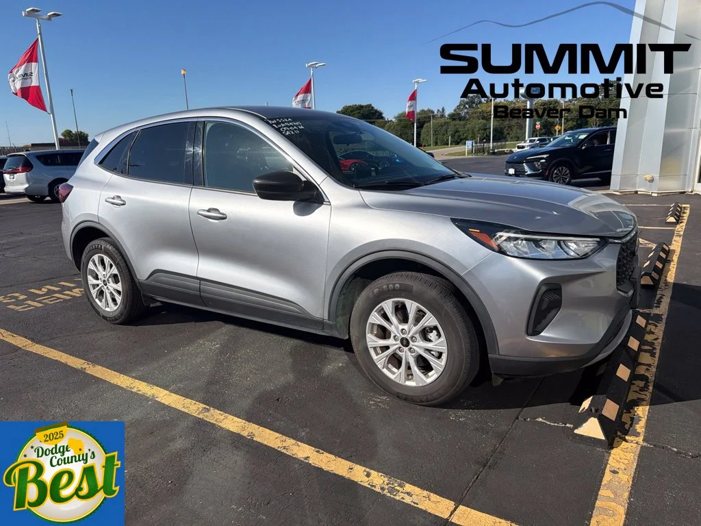Used 2024 Ford Escape - photo 1