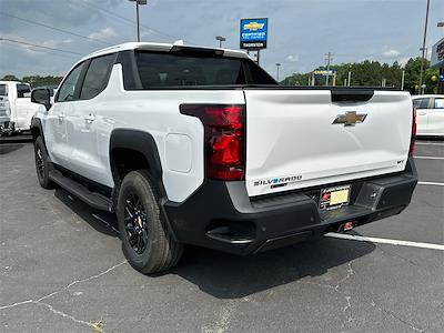 2024 Chevrolet Silverado EV Crew Cab 4WD, Pickup for sale #241157 - photo 2