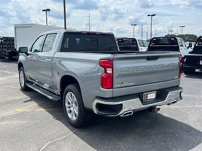 2025 Chevrolet Silverado 1500 Crew Cab 4WD Pickup for sale #251026 - photo 2