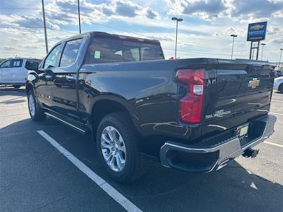 2026 Chevrolet Silverado 1500 Crew Cab 4WD Pickup for sale #26099 - photo 2