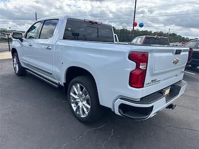 2026 Chevrolet Silverado 1500 Crew Cab 4WD Pickup for sale #26259 - photo 2
