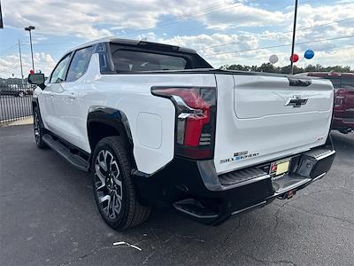 New 2024 Chevrolet Silverado EV RST Crew Cab AWD Pickup for sale #R241637 - photo 2