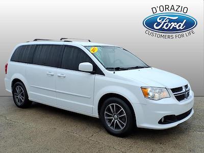 Used 2017 Dodge Grand Caravan - photo 1