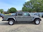 Used 2023 Jeep Gladiator Sport Crew Cab for sale #L6604 - photo 3