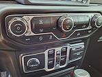Used 2023 Jeep Gladiator Sport Crew Cab for sale #L6604 - photo 21