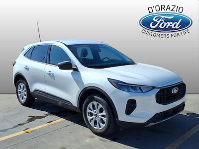 Used 2023 Ford Escape - photo 1