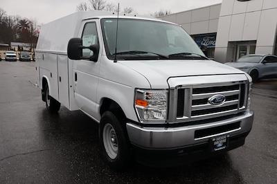 New 2025 Ford E-350 - photo 1