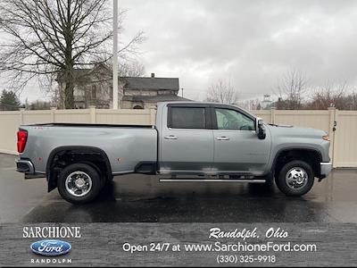 Used 2025 Chevrolet Silverado 3500 - photo 1