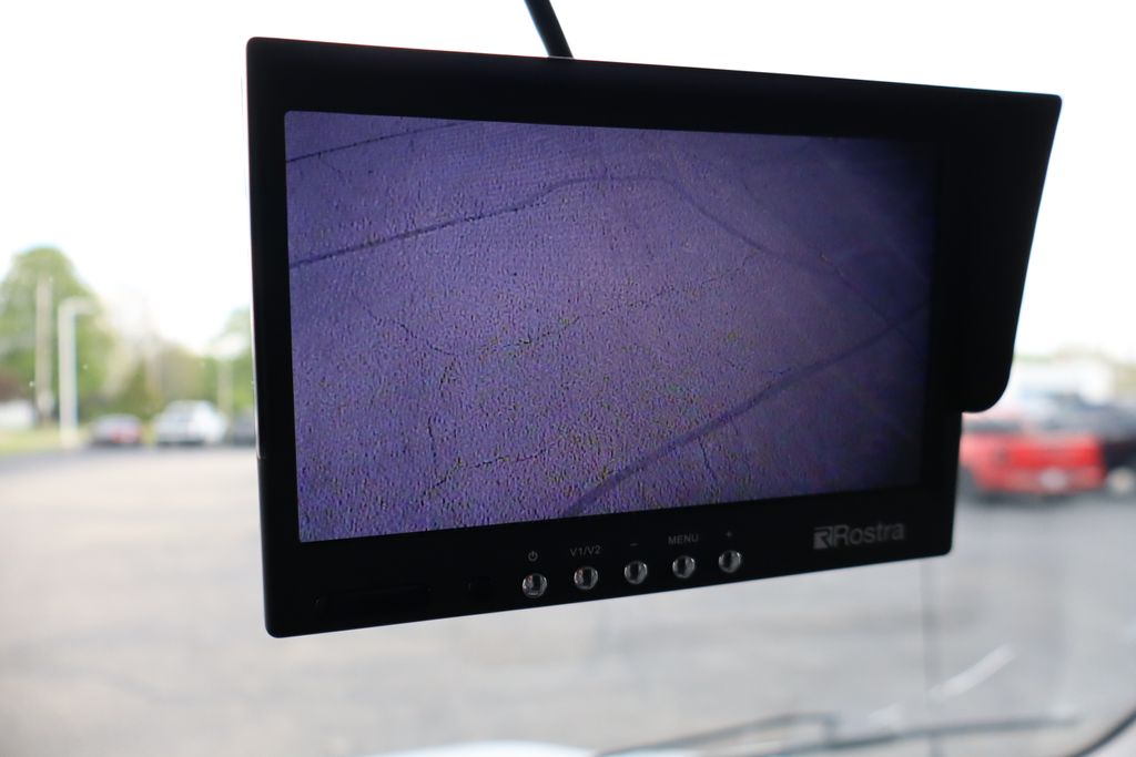 Used 2014 Ford E-450 - photo 9