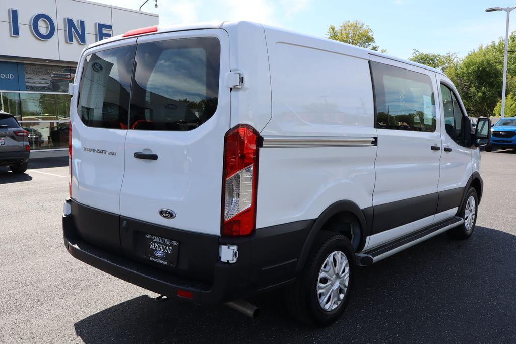 Used 2024 Ford Transit 250 - photo 2